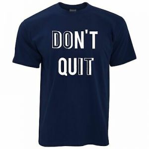 מוטיבציה יומיומית - הכל על מוטיבציה  חולצות  חולצה לגבר בצבע כחול עם משפט שיתן לך מוטיבציה, נוחה מאוד 